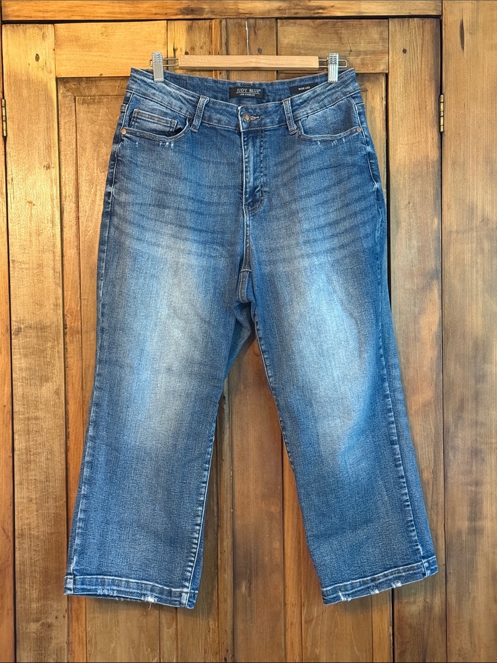 Judy Blue 14W Medium Wash Cropped Wide Leg Jeans